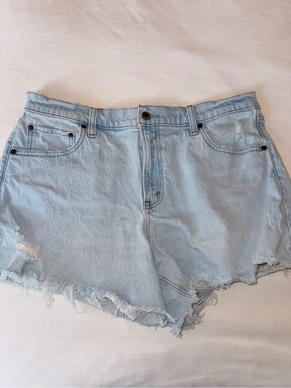 Abercrombie & Fitch “The A-Line Short Mid Rise” Light Blue Denim Shorts